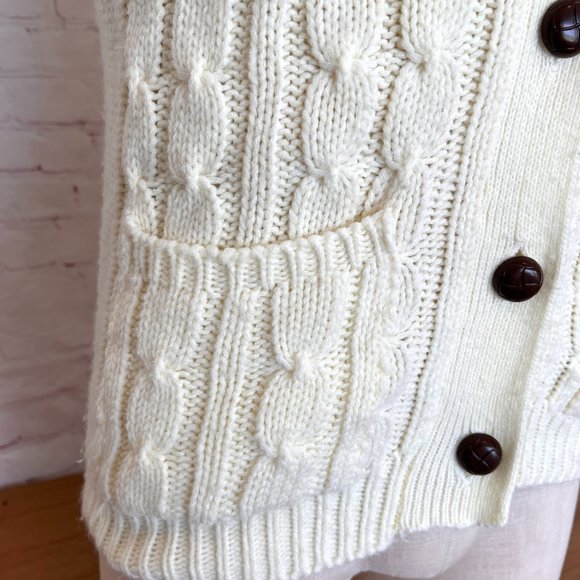 80's Sweater Vest - Button Up - Cable Knit - Size Medium - Picture 7 of 10